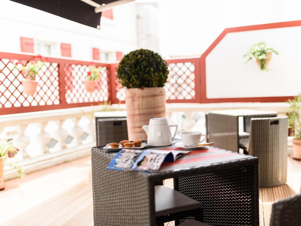 Hotel Les Almadies - Coeur De Ville Saint-Jean-de-Luz Kültér fotó